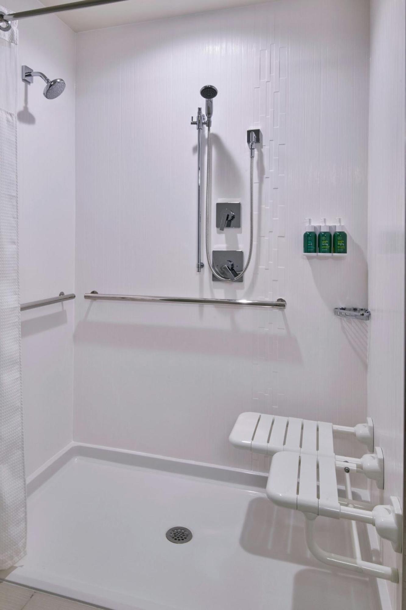 Courtyard By Marriott At Victories Square 3* Petoskey